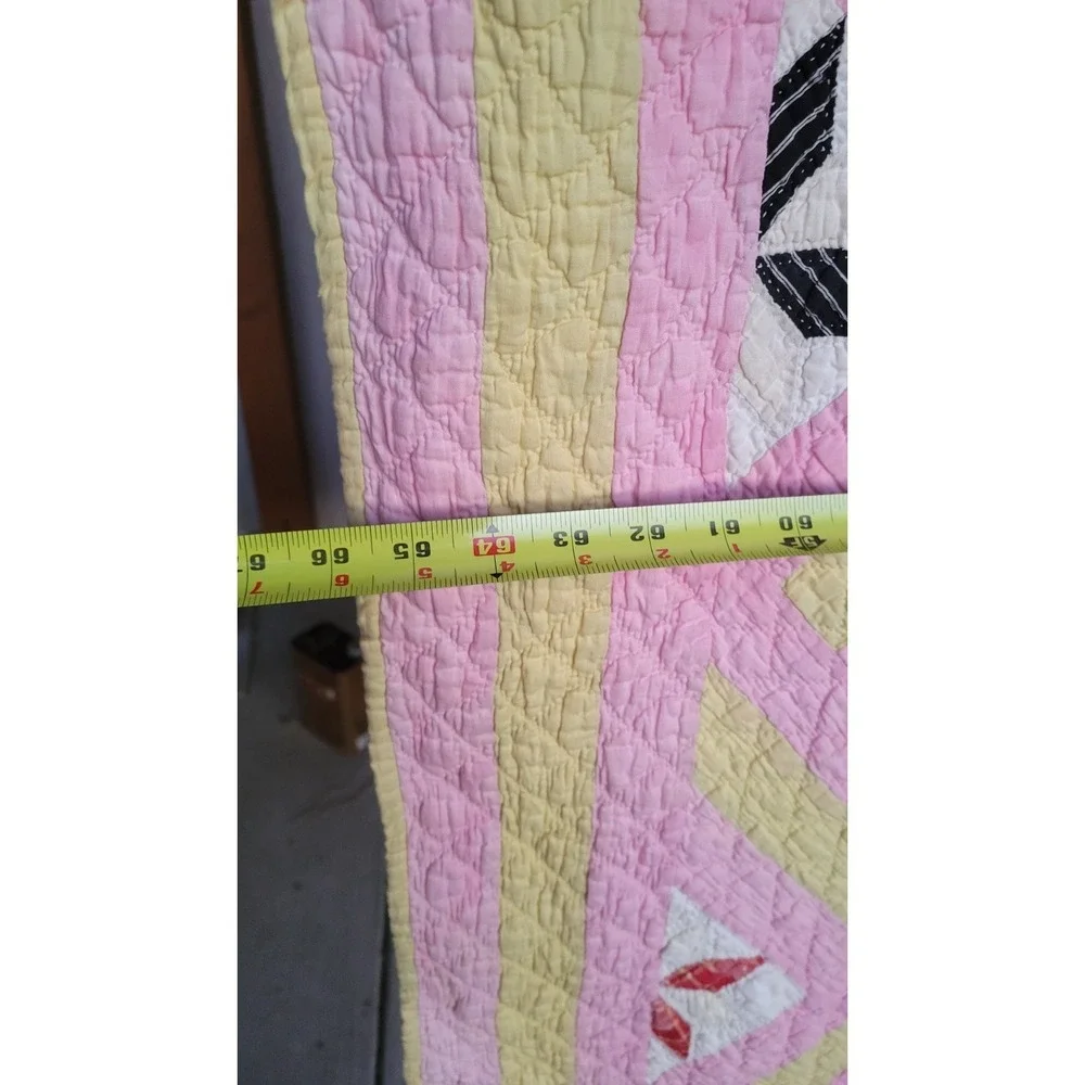 Vintage Friendship Star Quilt‎ Hand Quilted Pink Yellow Patchwork 64x75 Cottage